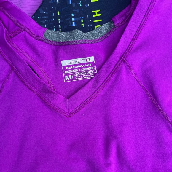 ⭐️MAKE AN OFFER!⭐️Activewear Bundle Women Medium Lot Sleeveless Top Short Sleeve - Picture 5 of 10